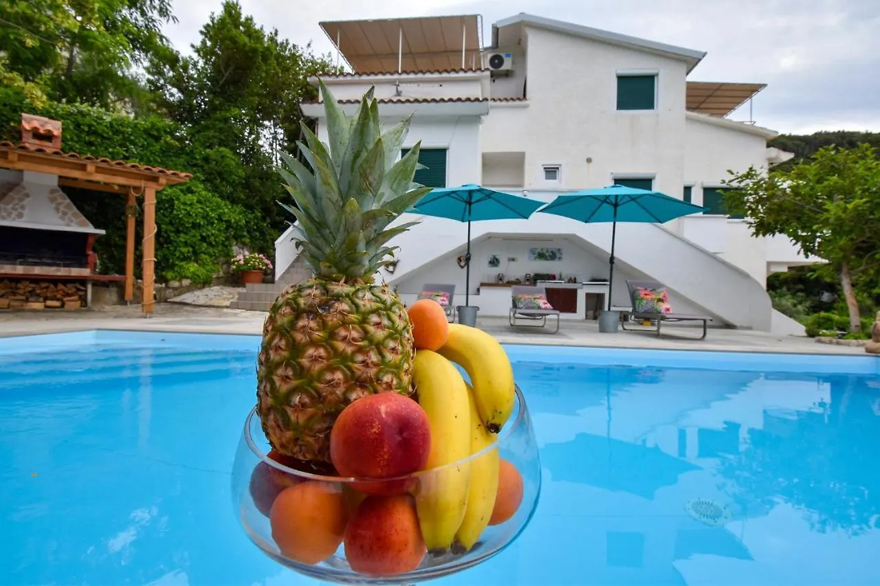 Villa Kristina Rab Deluxe Supetarska Draga Daire