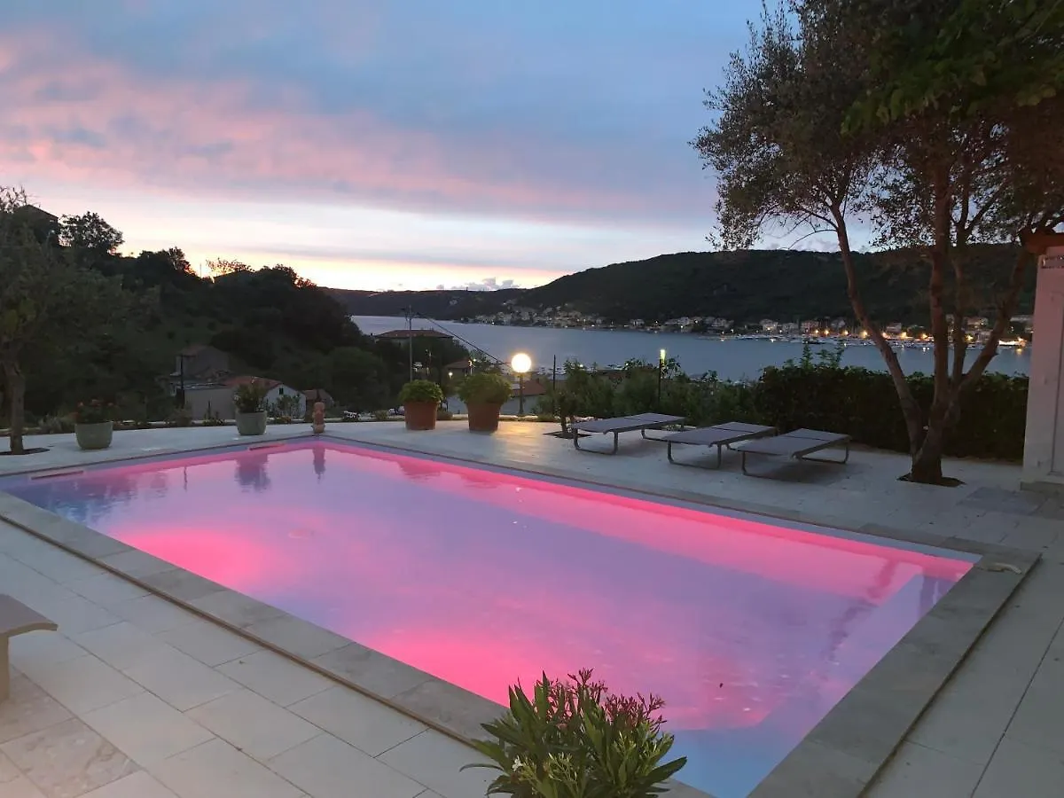 Daire Villa Kristina Rab Deluxe Supetarska Draga