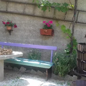 2* Affittacamere Familija Tariba