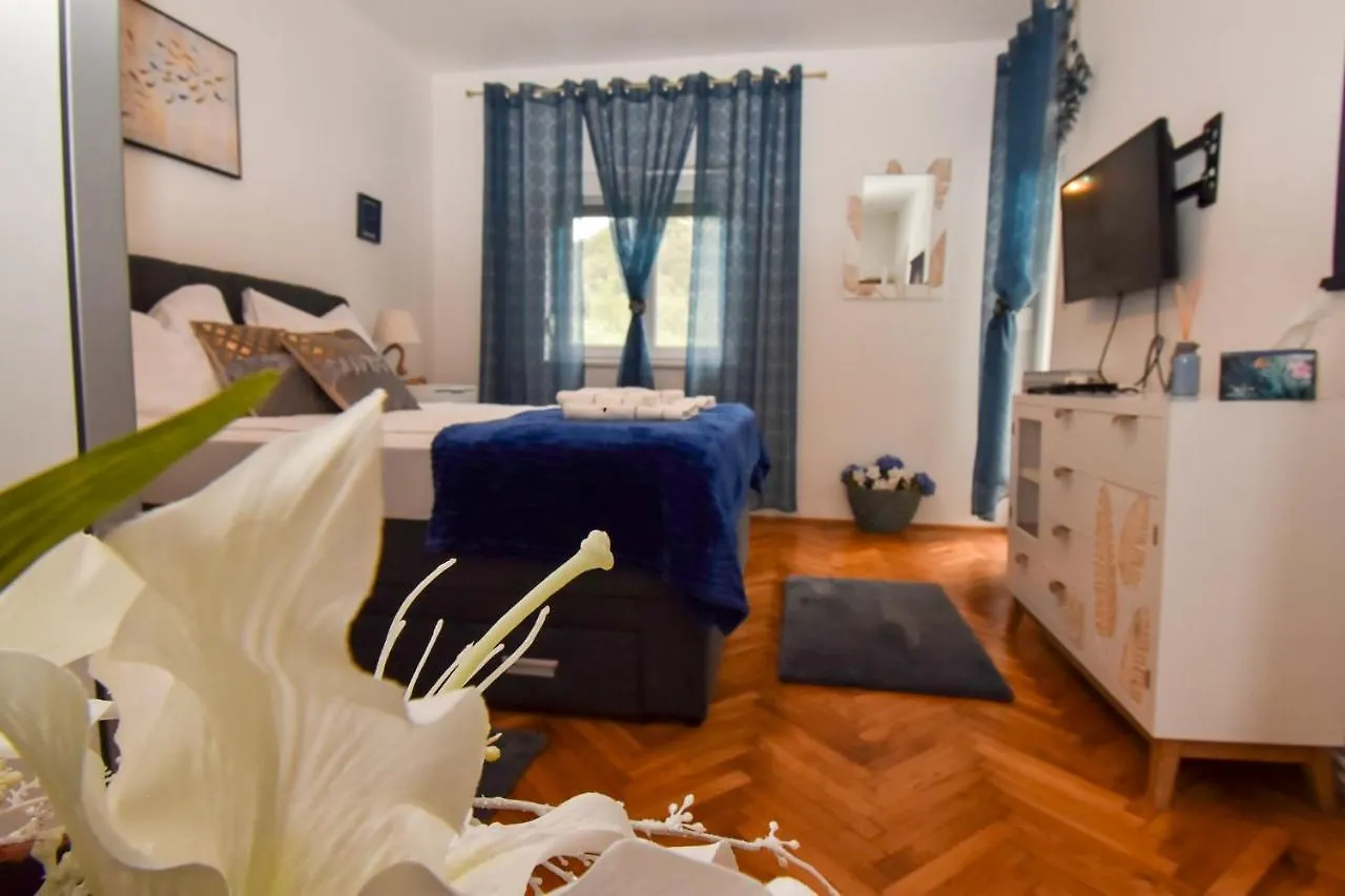 Villa Kristina Rab Deluxe Supetarska Draga Apartment